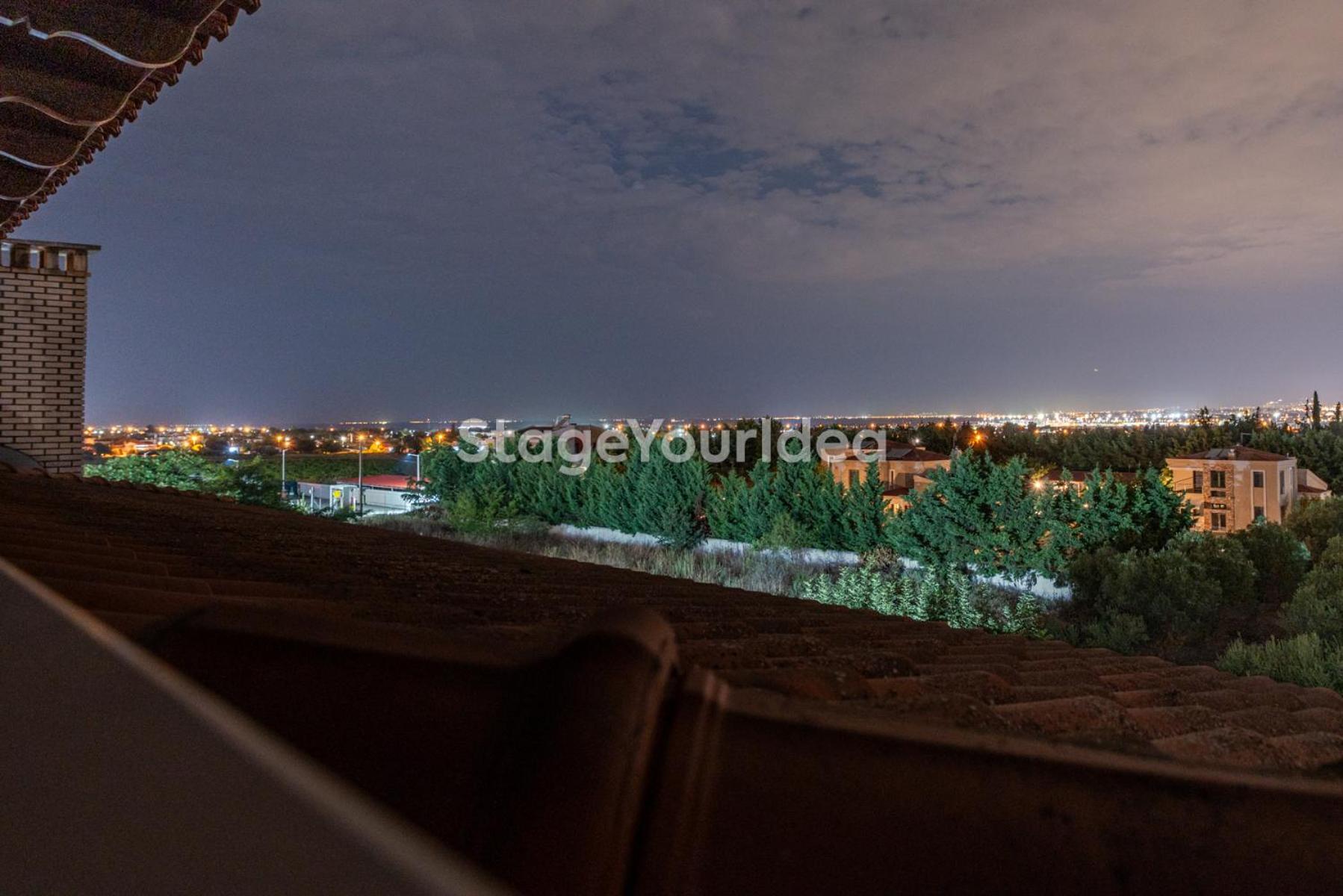 Luxury Appartment, Only 7 Minutes From Thessaloniki Airport And 15 Minutes From City Center ,For 8-23 People Also For Gatherings And Parties Neon Rysion 外观 照片