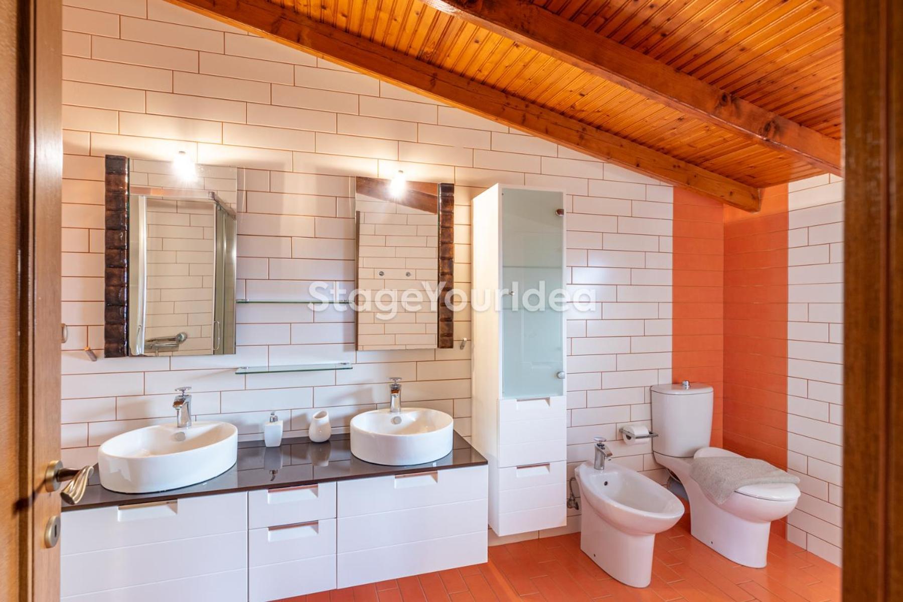 Luxury Appartment, Only 7 Minutes From Thessaloniki Airport And 15 Minutes From City Center ,For 8-23 People Also For Gatherings And Parties Neon Rysion 外观 照片