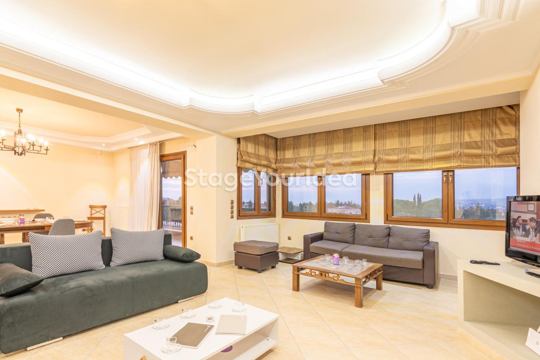Luxury Appartment, Only 7 Minutes From Thessaloniki Airport And 15 Minutes From City Center ,For 8-23 People Also For Gatherings And Parties Neon Rysion 外观 照片